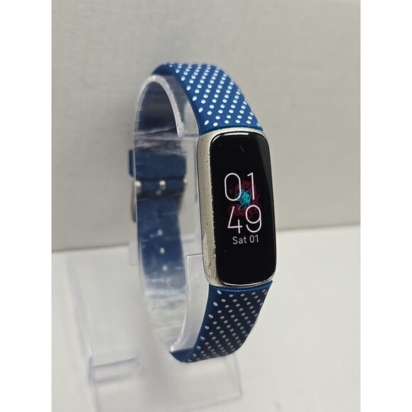 Fitbit Luxe Fitness Tracker FB422 Heart Rate Sleep SpO2 Bluetooth GPS No Charger - Picture 3 of 10